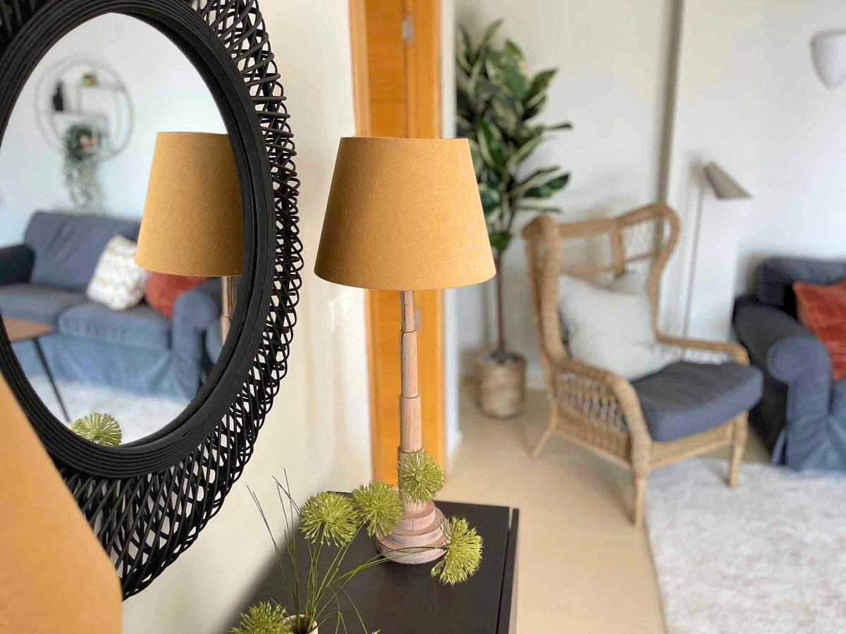 Inredningsstilen ger en känsla av ett privat hem